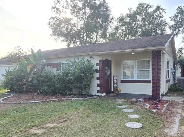 13911 3rd St, Dade City, FL 33525