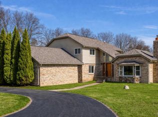 3105 Hickory Ridge Dr, Ortonville, MI