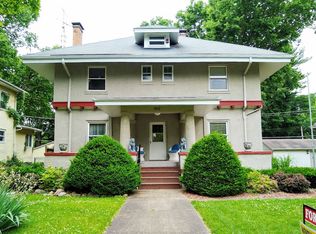 507 N Union St, Lincoln, IL