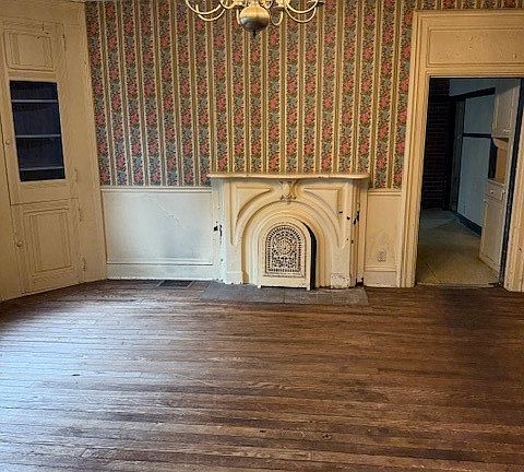 3rd image of 530 N King St