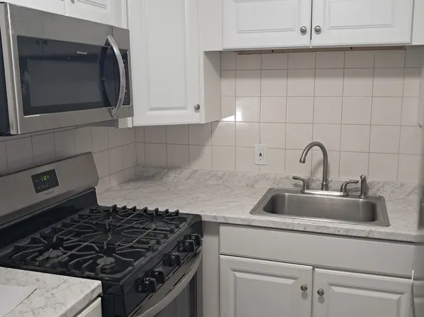 521 Smithfield Rd, Providence, RI