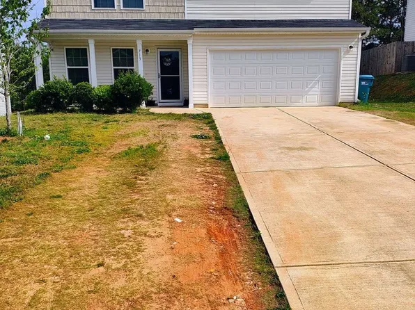 713 Dove Tree Ln, Social Circle, GA 30025