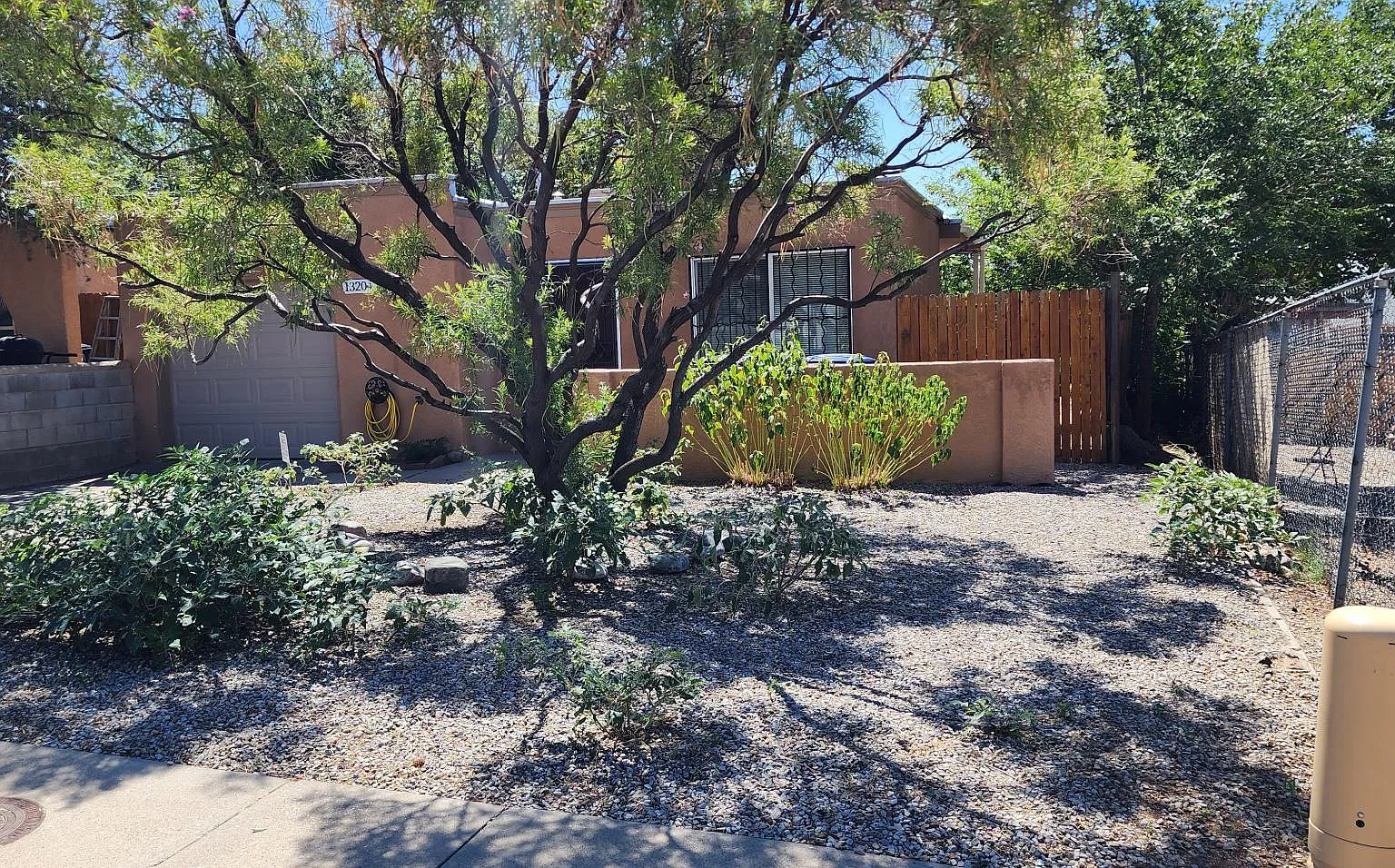 3 bed, 1131 sqft, $1,850 — Photo 4