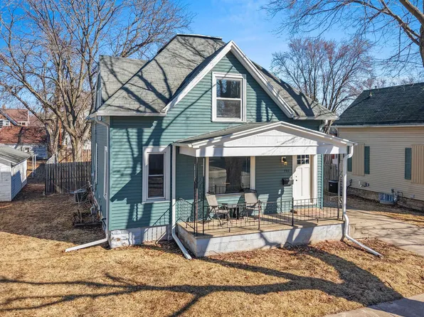 730 W Oklahoma St, Appleton, WI 54914