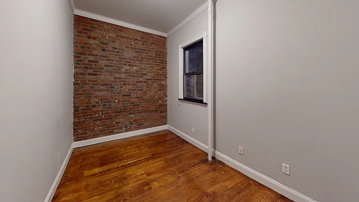 Rented by Bond New York | media 22