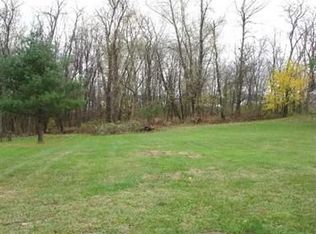 36 Fire Rd, Burgettstown, PA 15021