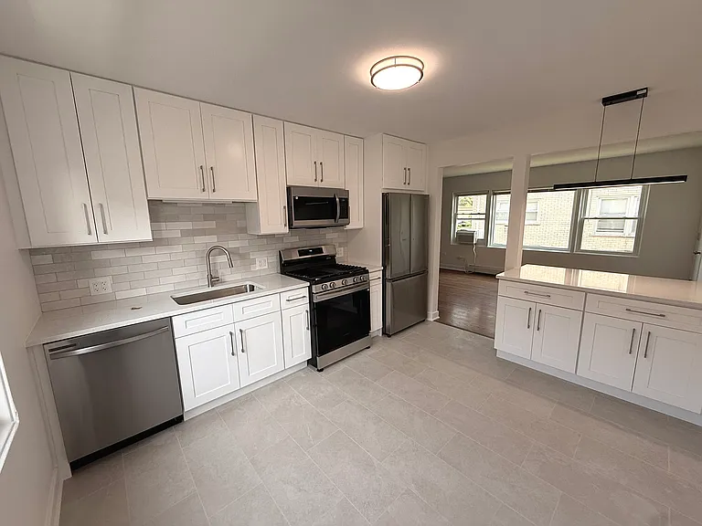 2316 N Harlem Ave #2E — Photo 6