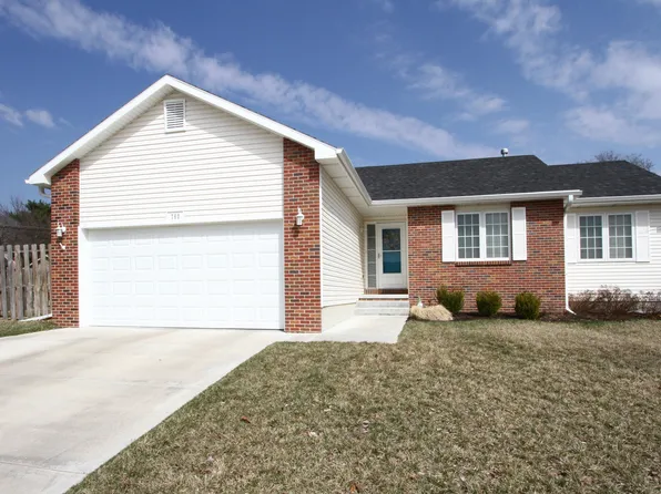 760 W Springer St, Lincoln, NE 68522