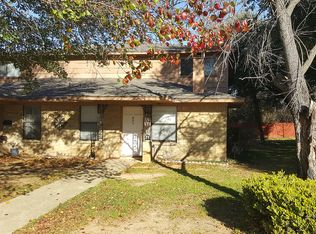 903 W Rochelle Rd, Irving, TX 75062