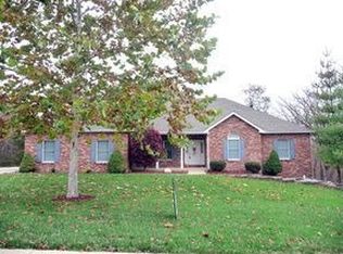 3502 Woods Edge Rd, Columbia, MO 65203