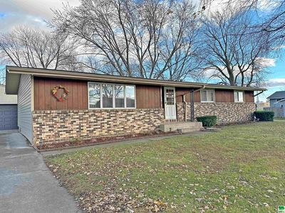1105 Oneida St, Storm Lake, IA, 50588