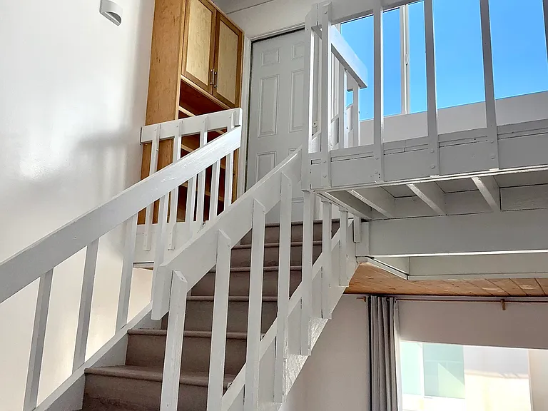 15 Ironsides St #4 — Photo 16