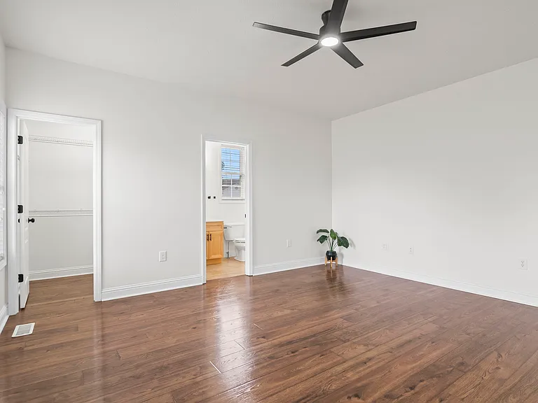 230 Independence Blvd — Photo 15