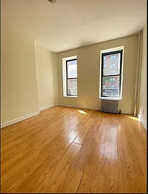 Rented by ER (DO NOT USE) | media 10