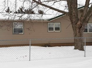 1130 S 14th St, Prairie Du Chien, WI 53821