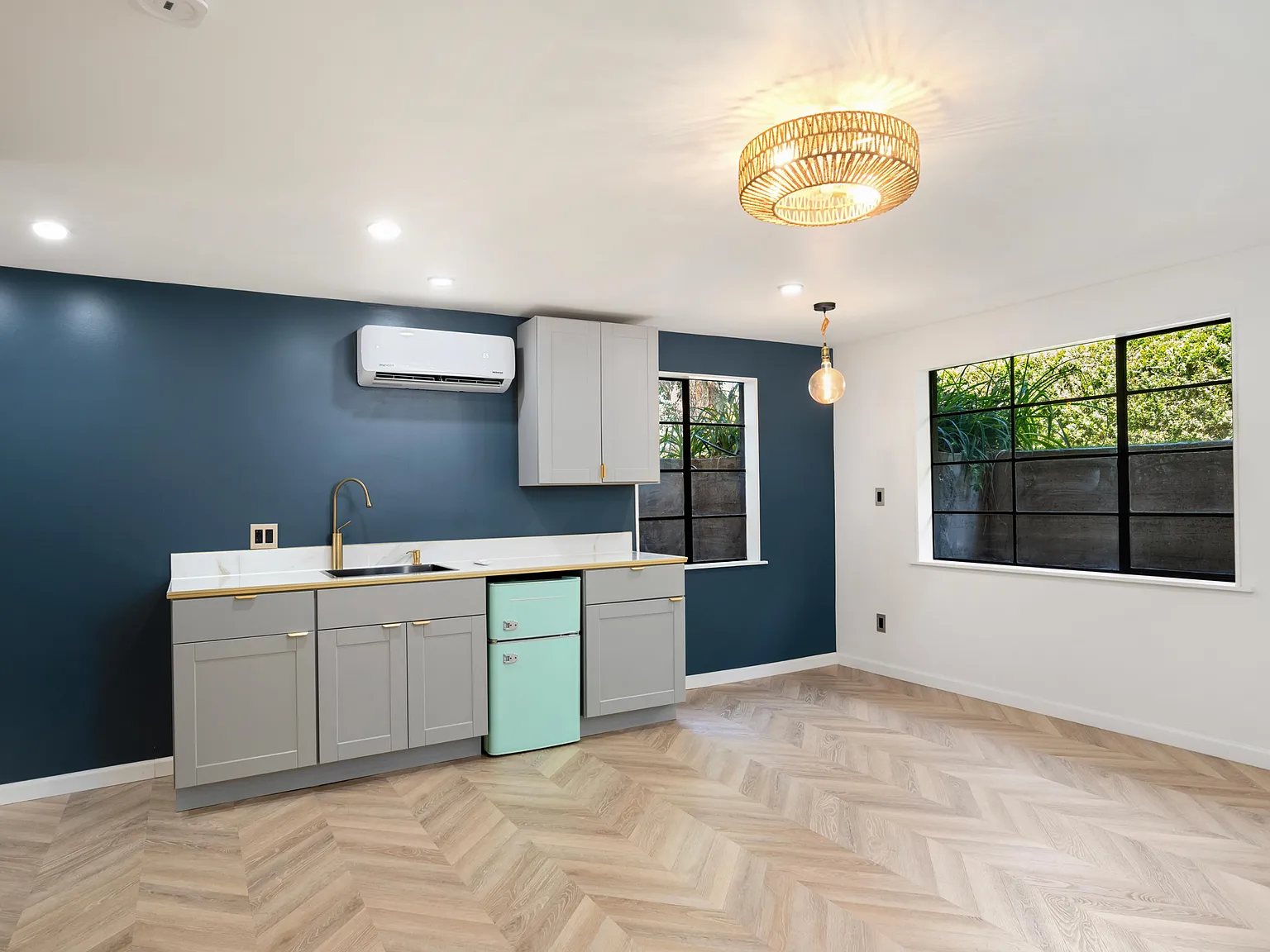 1 bed, 600 sqft, $1,200 — Photo 2