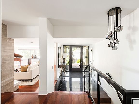 3rd image of 2706 E Saint Marys Way