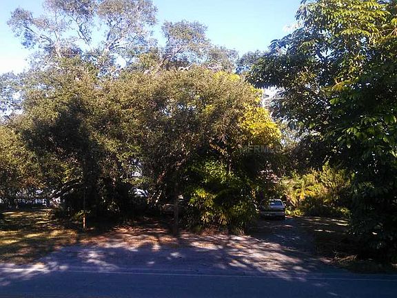 2nd image of 5908 Riverview Blvd