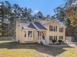 78 Marion Ln, Douglasville, GA 30134