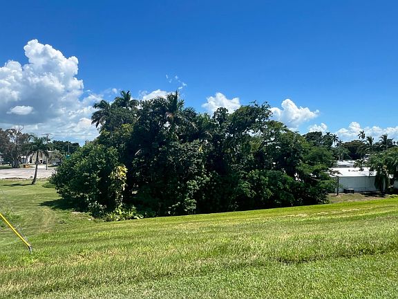 2nd image of 197 W Main Street