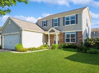 2640 Braeburn Way, Woodstock, IL 60098