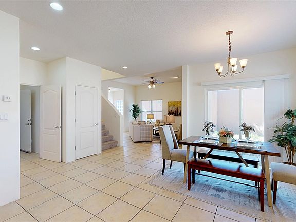 5th image of 4308 Camino Lila