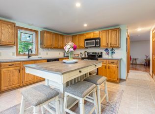 16 Humboldt St, Portland, ME 04103