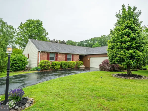 1006 Manor Ln, Feasterville Trevose, PA 19053