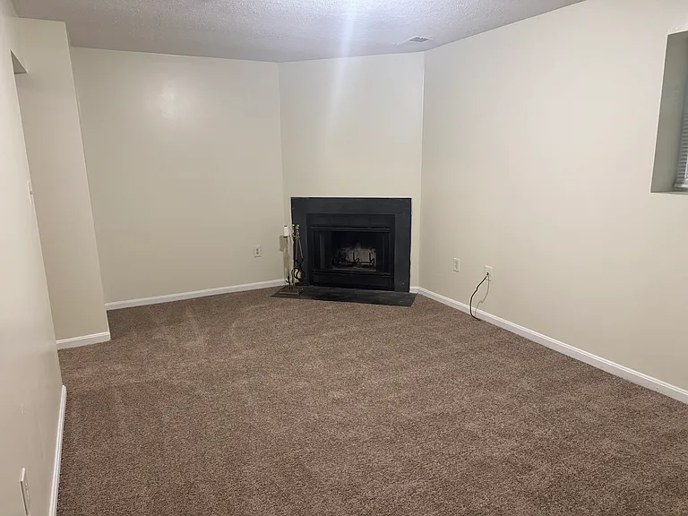 25 Joyceton Way — Photo 31