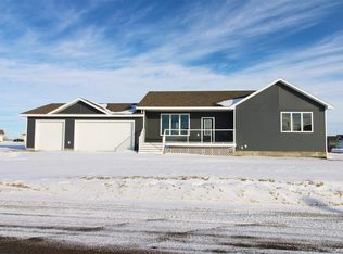 60 Mulberry Loop NE, Minot, ND 58703