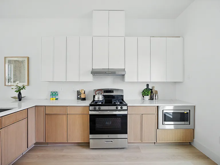 312 N Lancaster Ave #4 — Photo 8