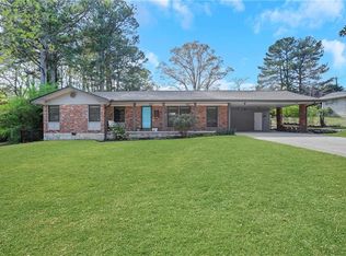 2306 Ashleywoods Dr, Tucker, GA 30084