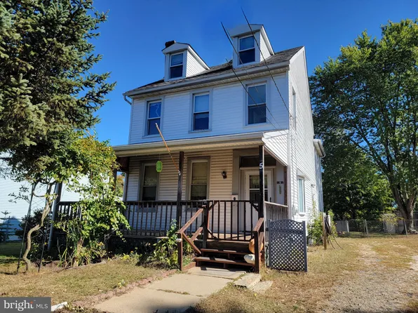 5 S Hunterdon Ave, Hainesport, NJ 08036