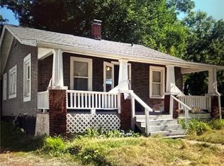 1508 E Hickory St, Decatur, IL 62526