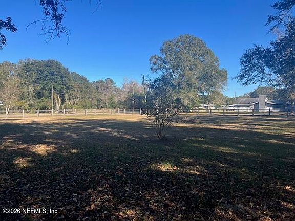 3rd image of 312 E MARKET ST Road