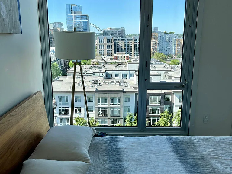 937 NW Glisan St #1132 — Photo 8