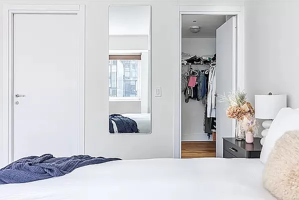 Rented by Douglas Elliman | media 9