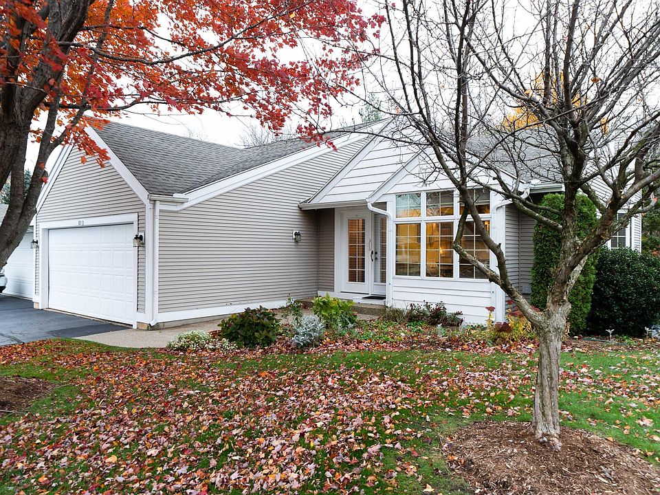 1st image of 821 Claremont Ct
