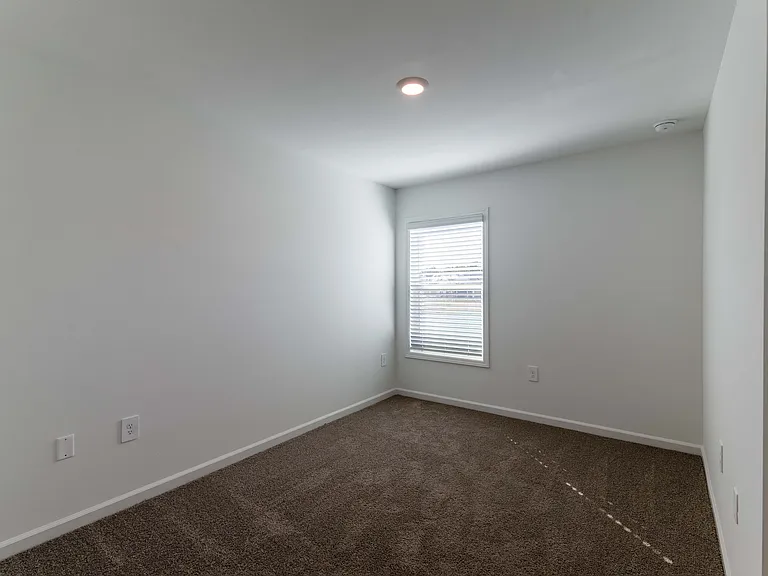 Maret Cove-Unit 147-Jernigan 3x2.5 -2