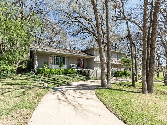 2nd image of 4161 Shady Valley Dr