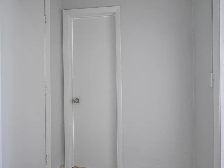 1208 71st St #8 — Photo 19