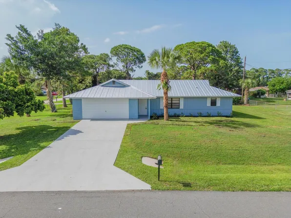 1300 E Scott Street, Fort Pierce, FL 34982