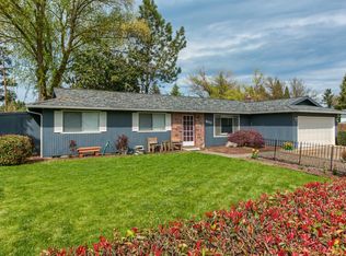 800 Freeman Rd, Central Pt, OR 97502