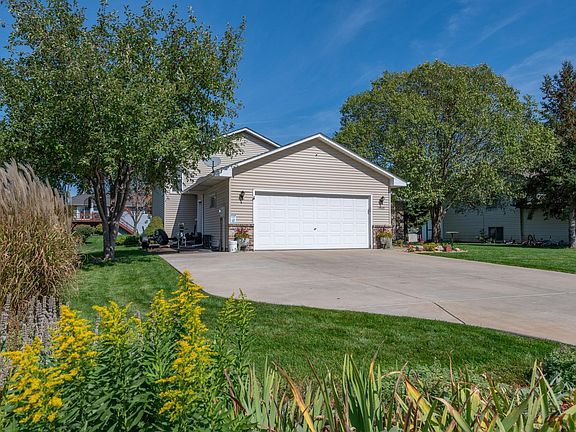 2nd image of 15429 Darling Path