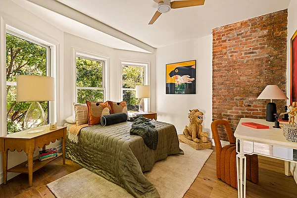Bedroom, photo 6