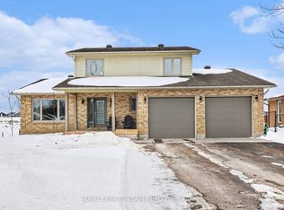 89 Queen Charlotte St, Ottawa, ON K0A2Z0