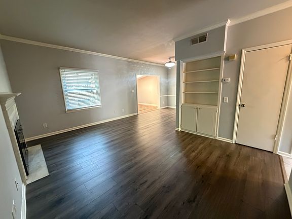 3rd image of 5945 Quail Hollow Rd APT A