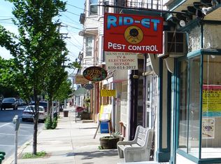 40 S Main St, Nazareth, PA 18064