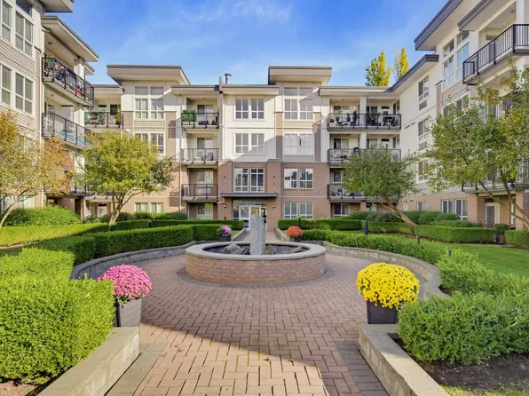 5430 201st St #409, Langley, BC V3A 0A2
