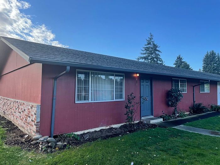 1st image of 812 NE 106th Ave #812